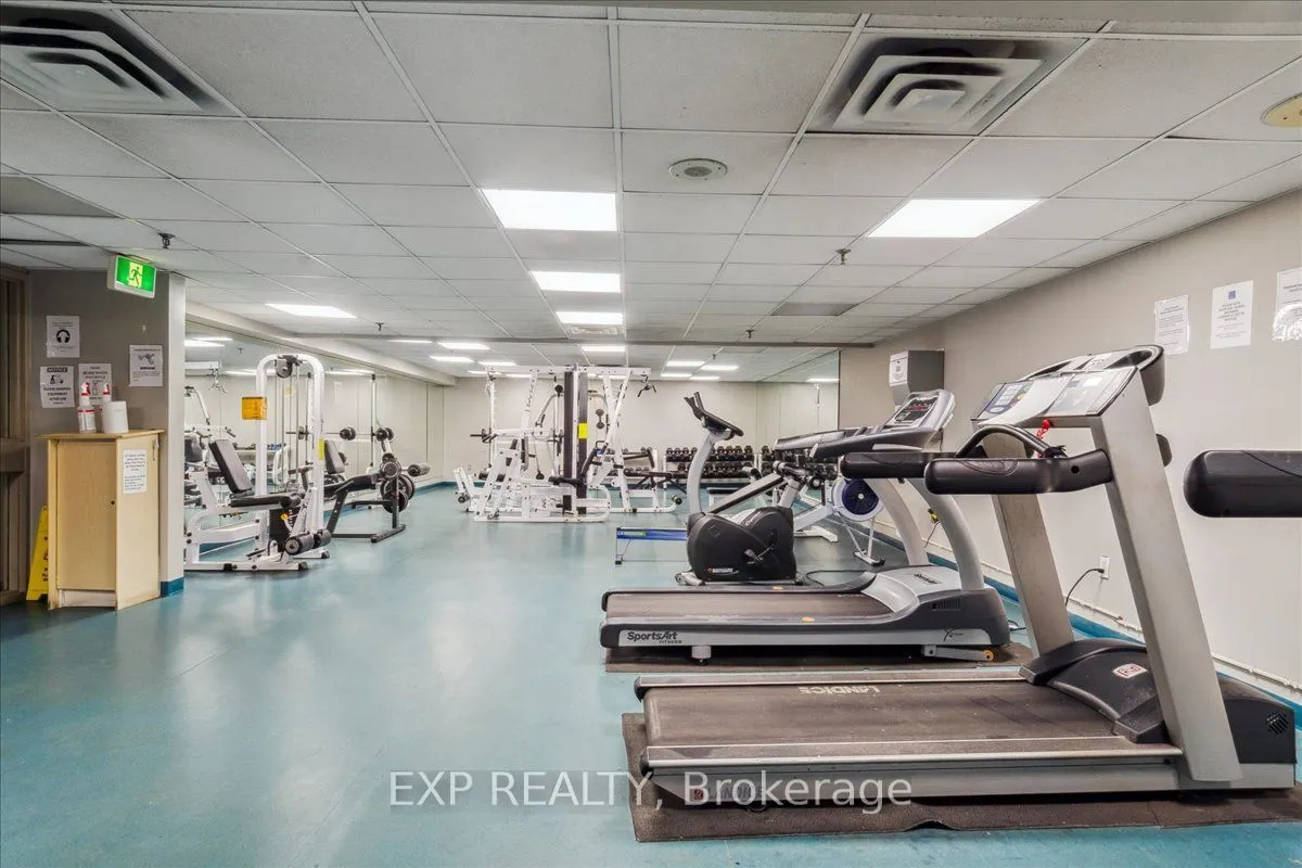 2177 Burnhamthorpe Road W — photo 27