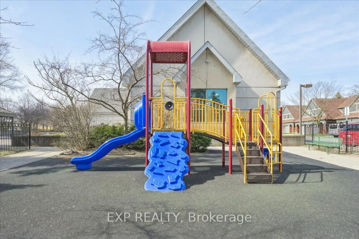 2177 Burnhamthorpe Road W — photo 26