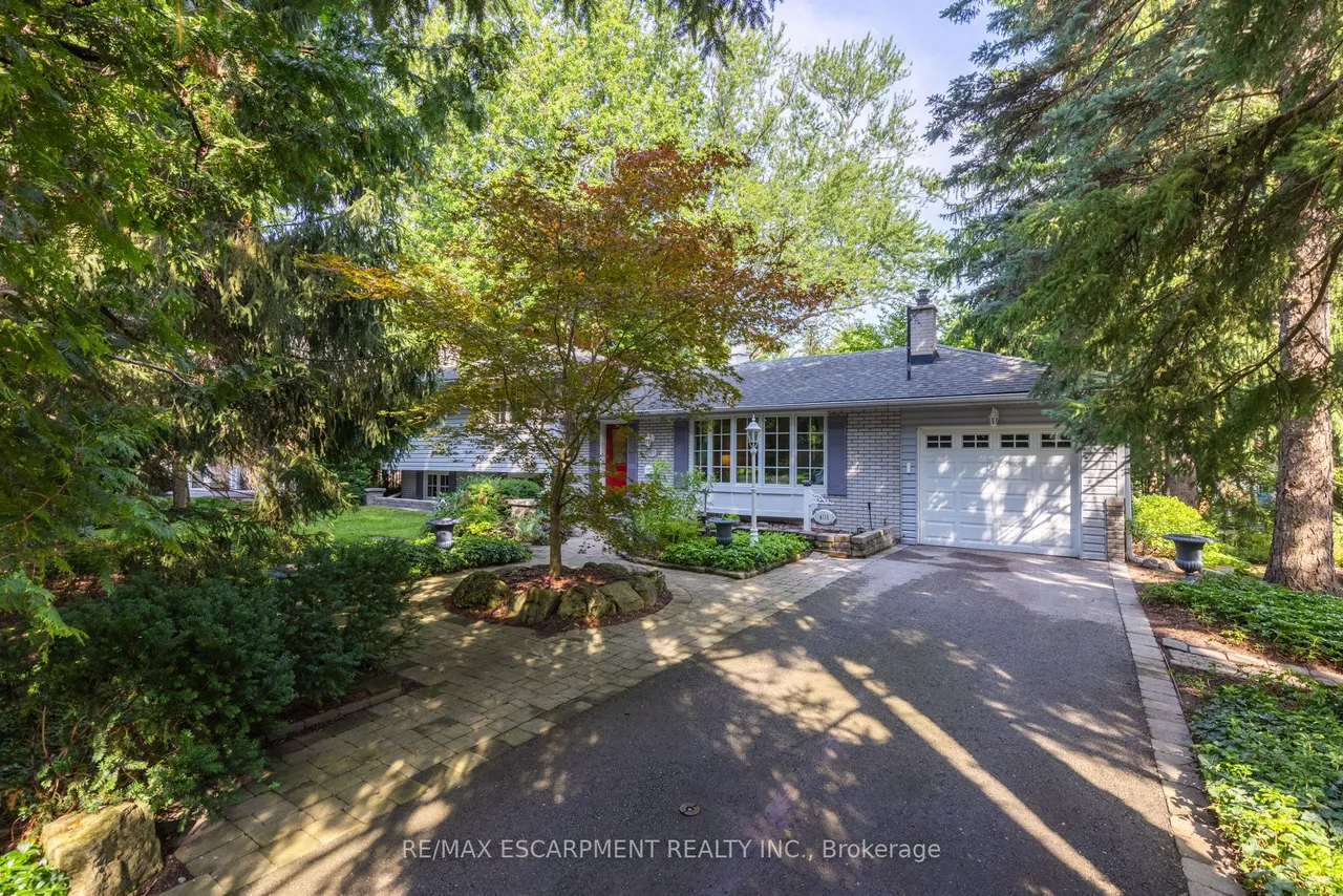 401 Cairncroft Road