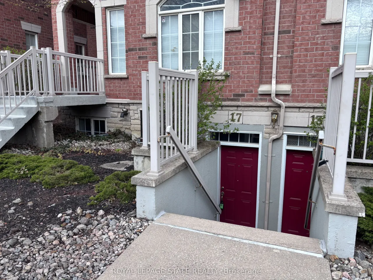 615 Shoreline Drive — photo 2