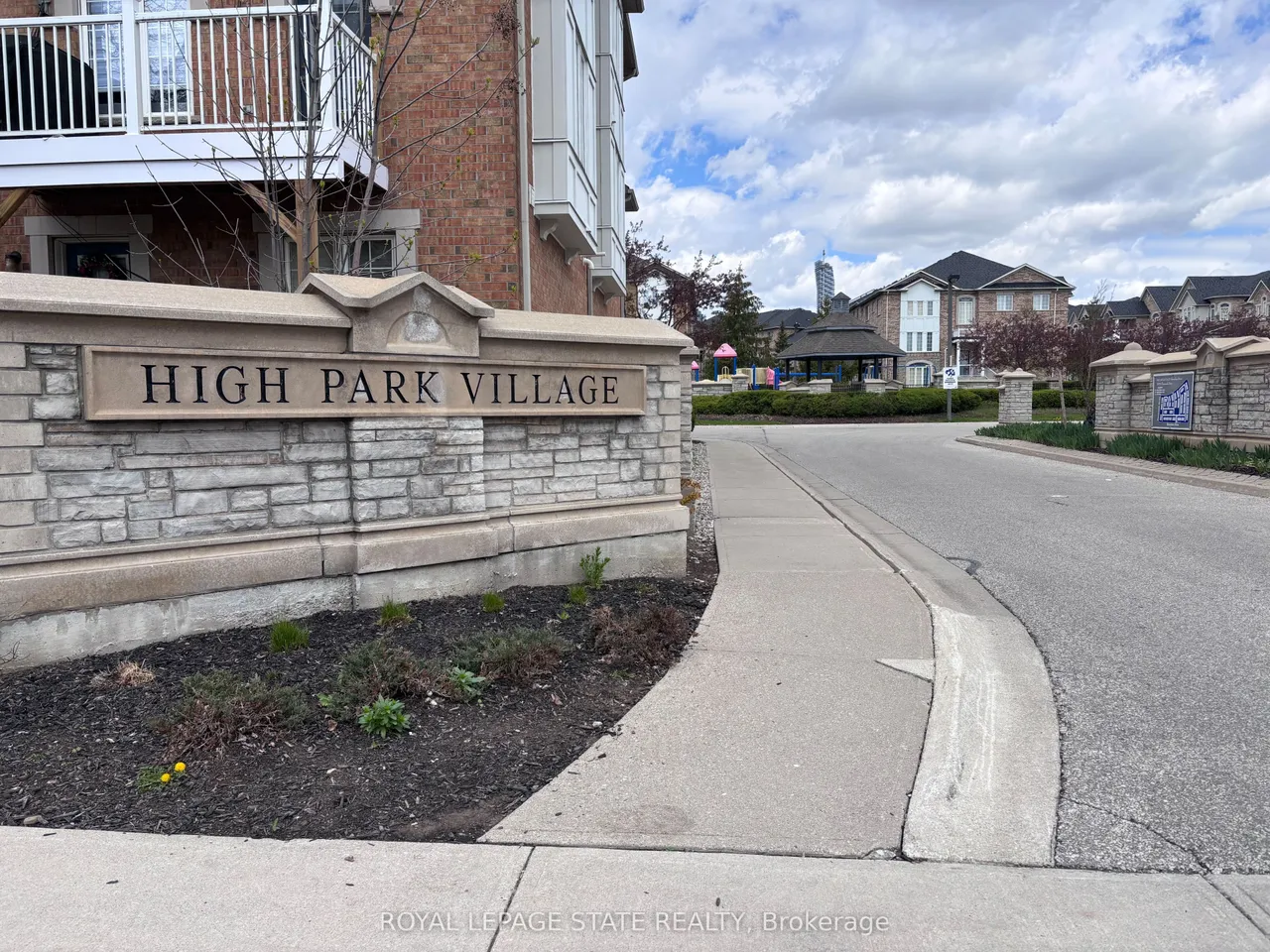 615 Shoreline Drive — photo 11