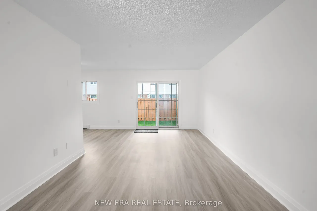 2440 Bromsgrove Road — photo 3