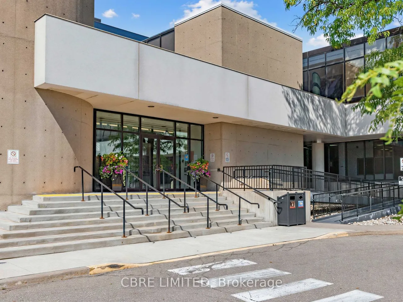 6865 Century Avenue — photo 3