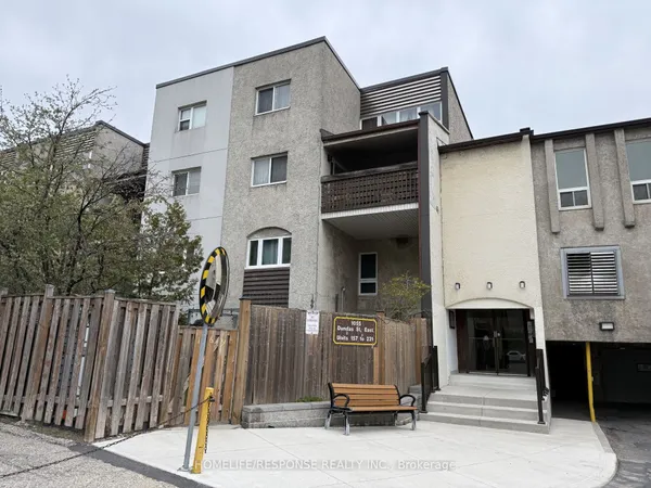 1055 DUNDAS Street E