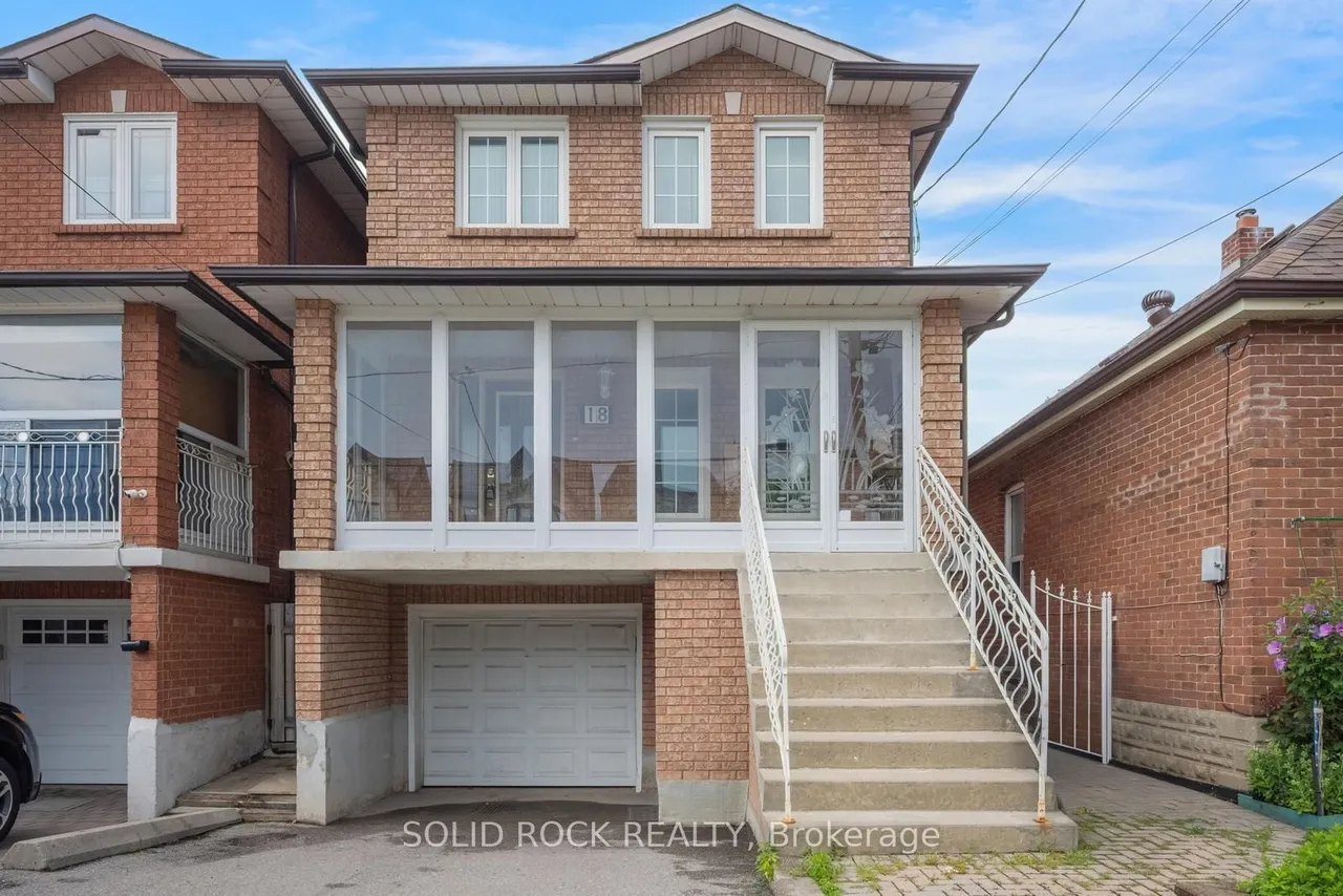 18 Maple Bush Avenue