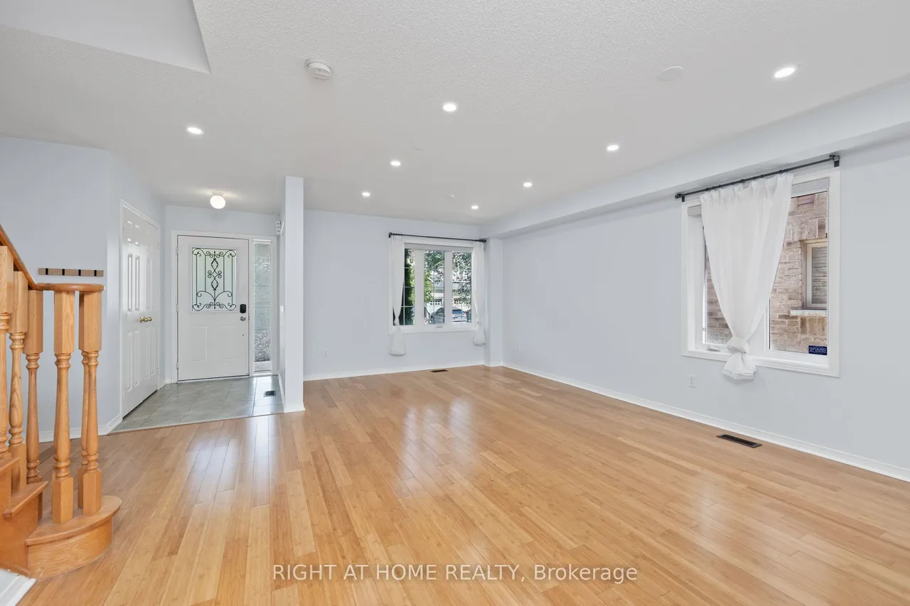 3128 Robert Brown Boulevard — photo 3
