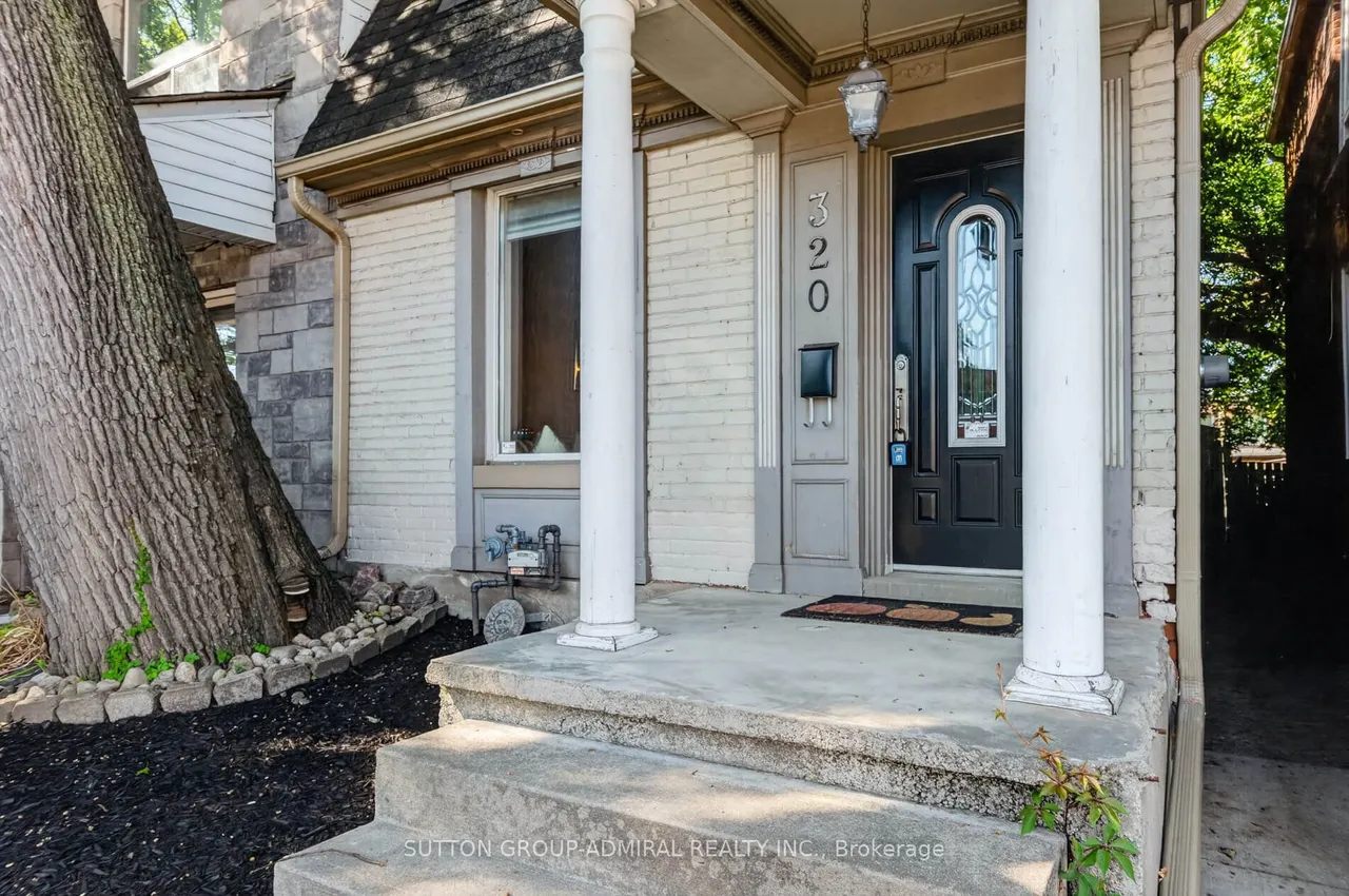 320 Weston Road — photo 2