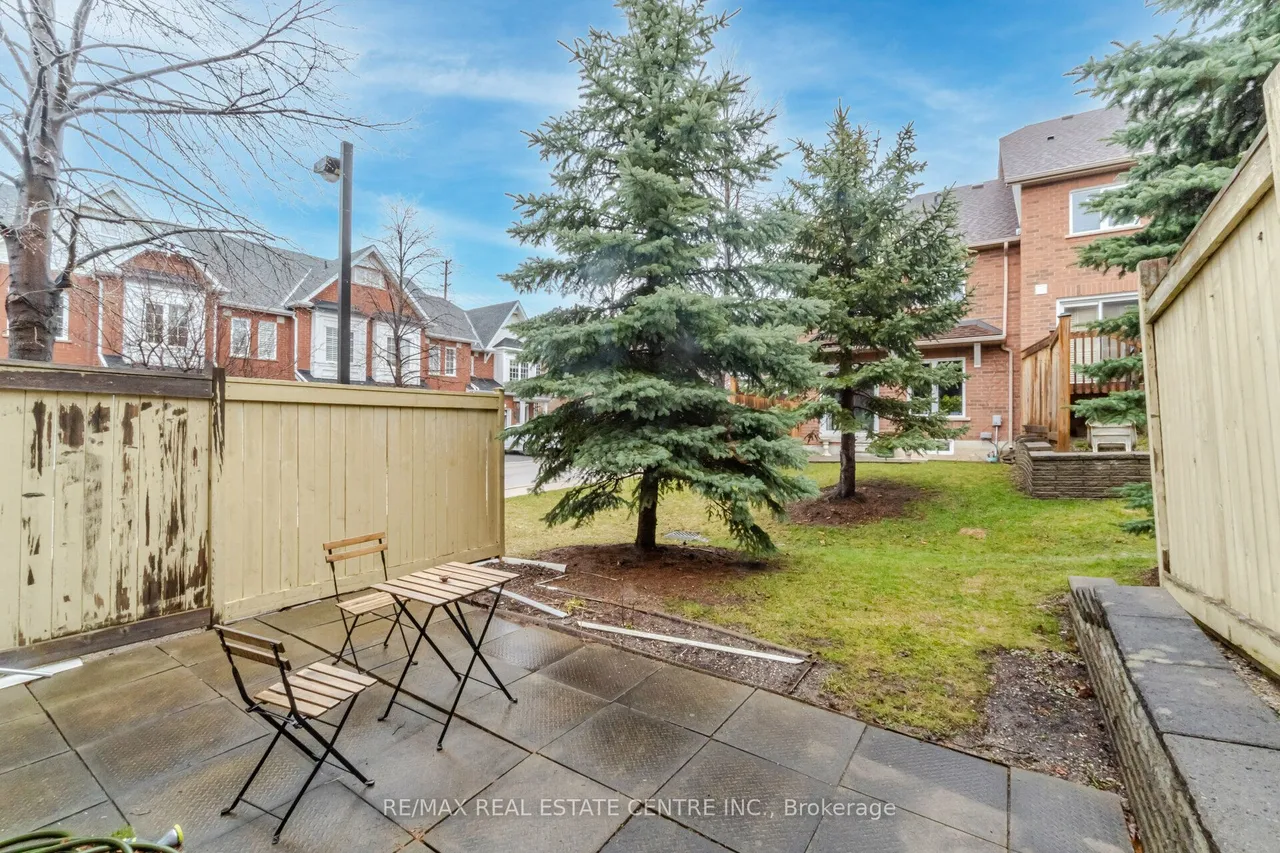 1591 South Parade Court — photo 35