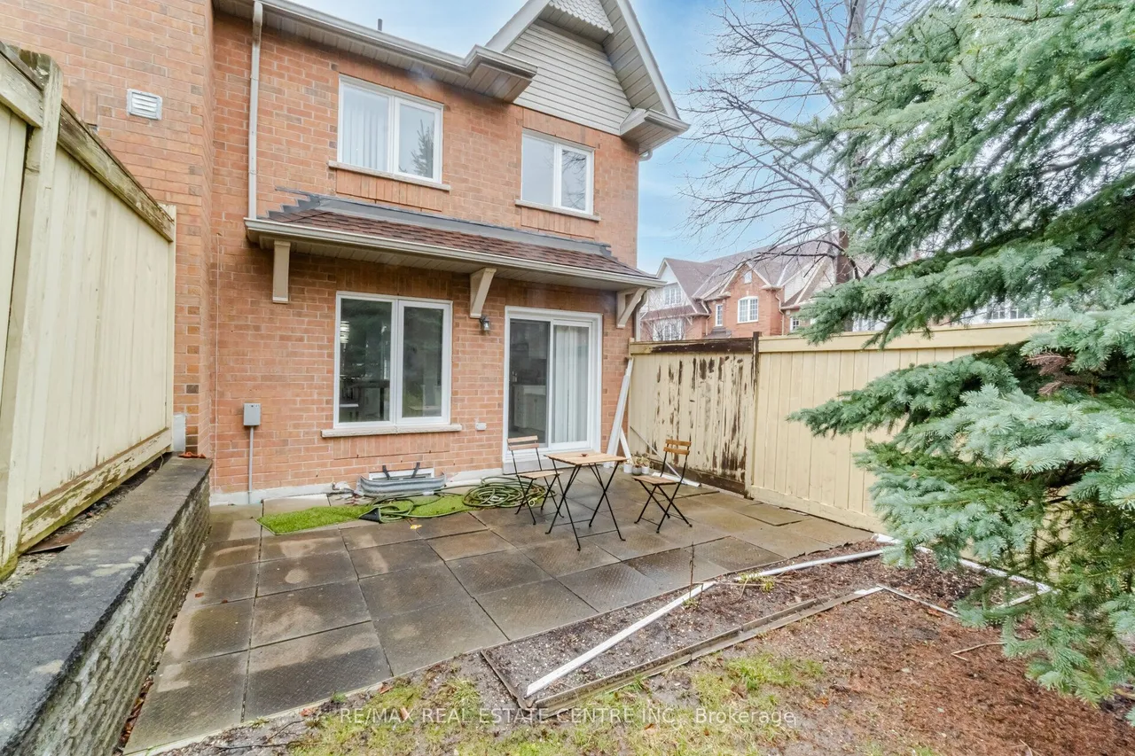 1591 South Parade Court — photo 36