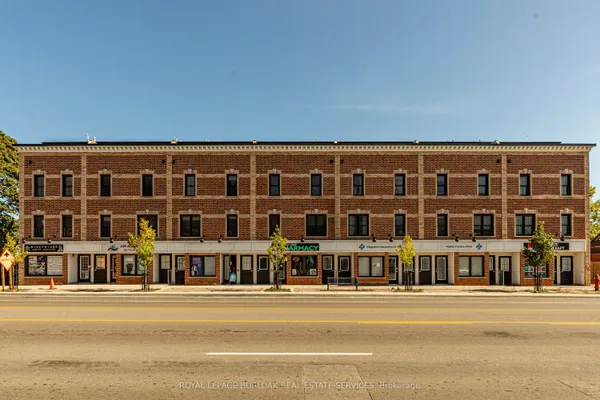 760 Lakeshore Road E — photo 2