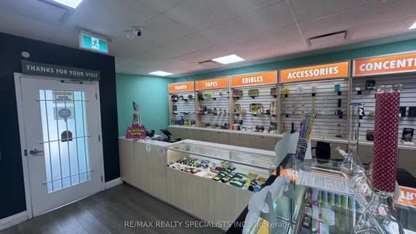 69 Bramalea Road — photo 2