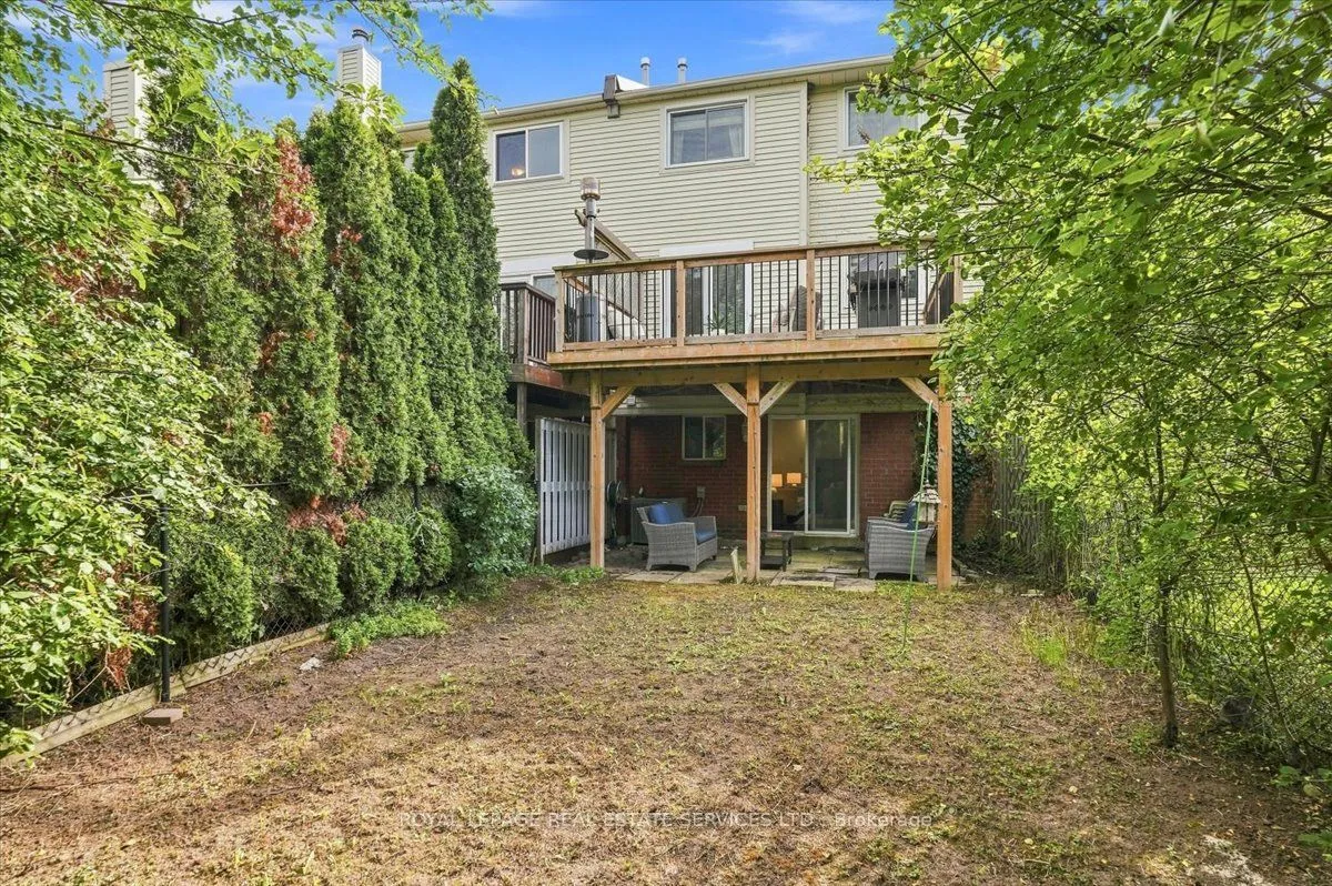 1199 LEEWOOD Drive — photo 31