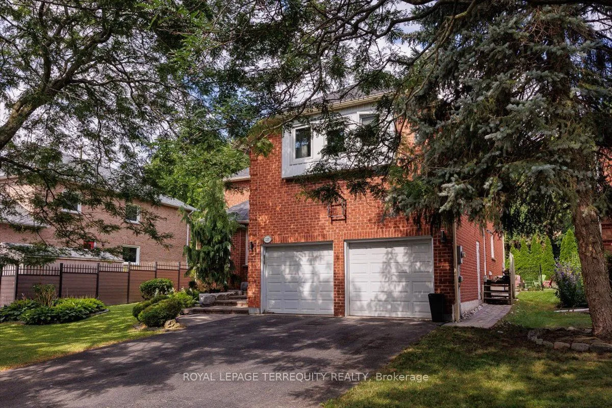 1207 Dogwood Crescent — photo 2