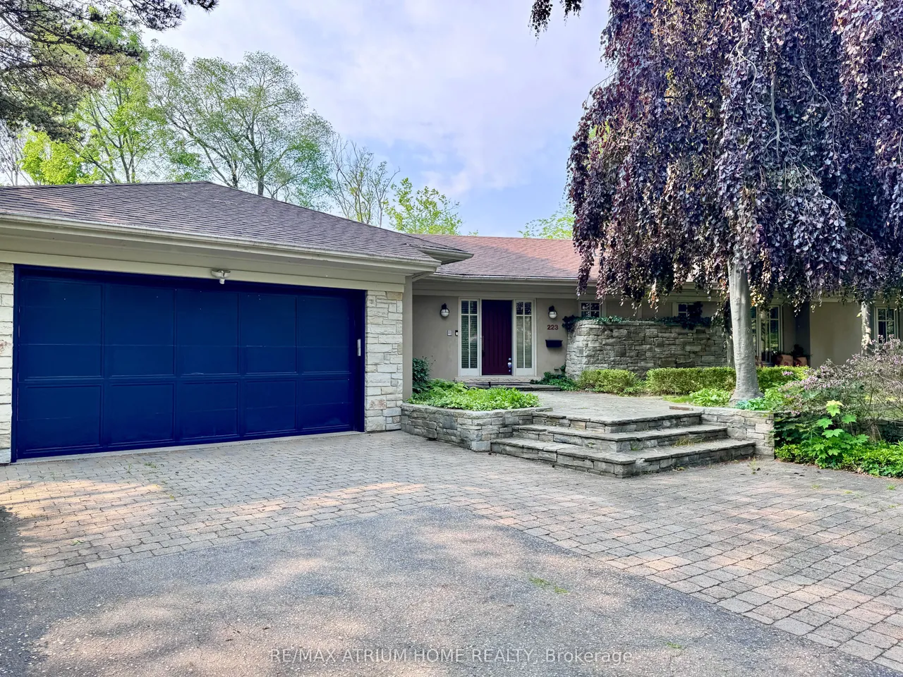223 Trelawn Avenue — photo 2