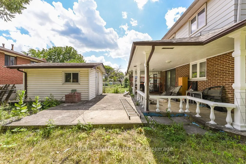 7700 Kittridge Drive — photo 50