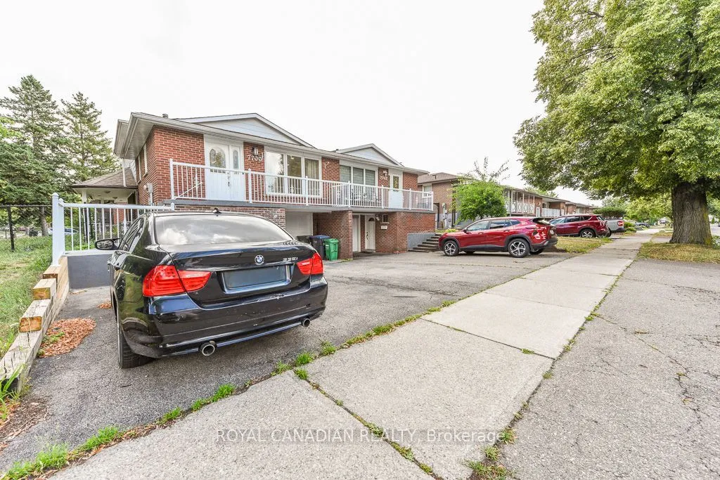 7700 Kittridge Drive — photo 2