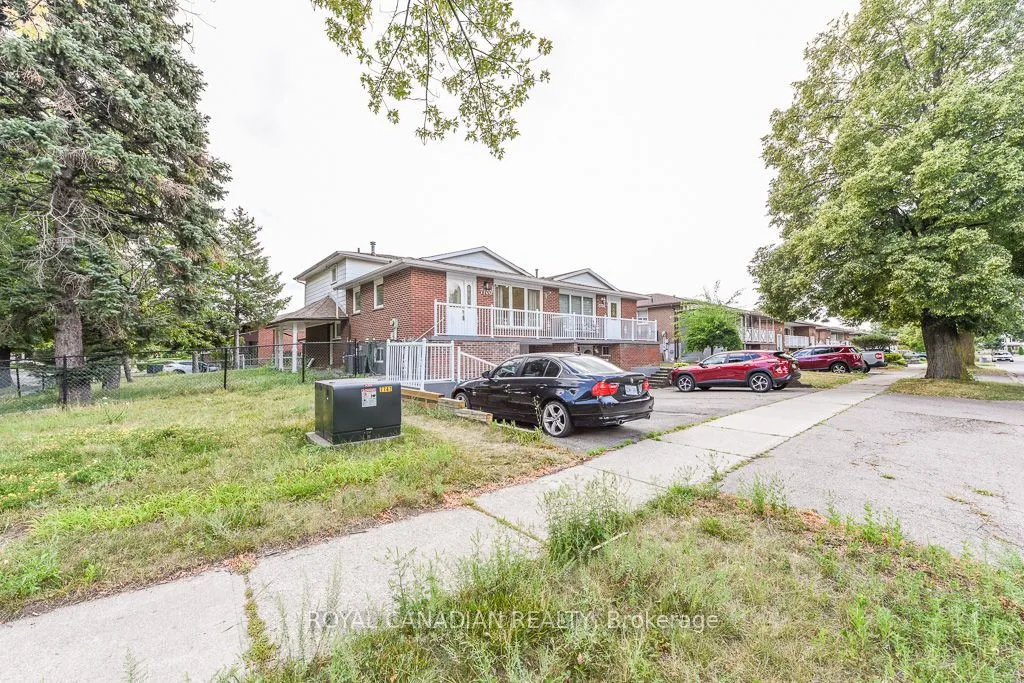 7700 Kittridge Drive — photo 3