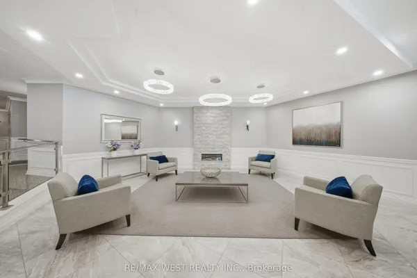 1300 Bloor Street — photo 2