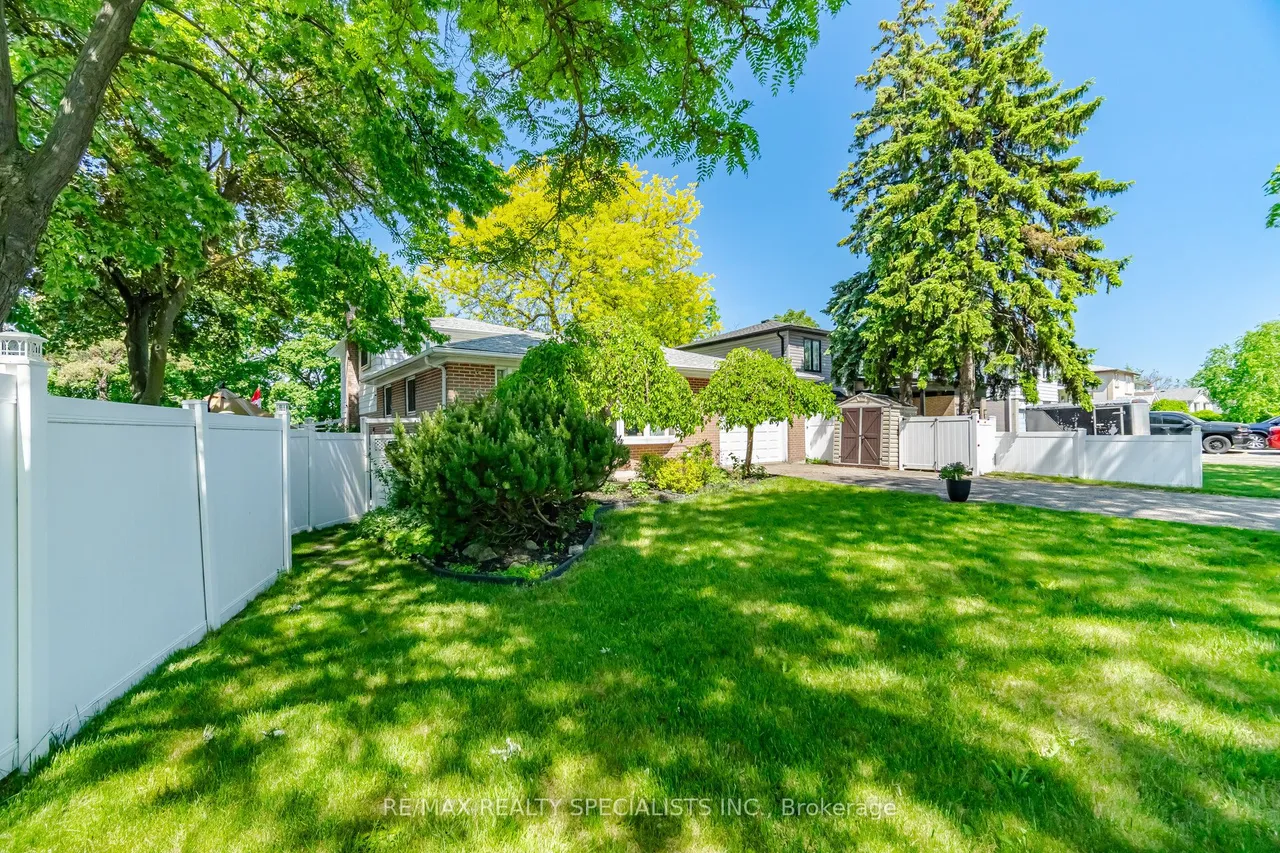 3673 Fieldgate Drive — photo 3