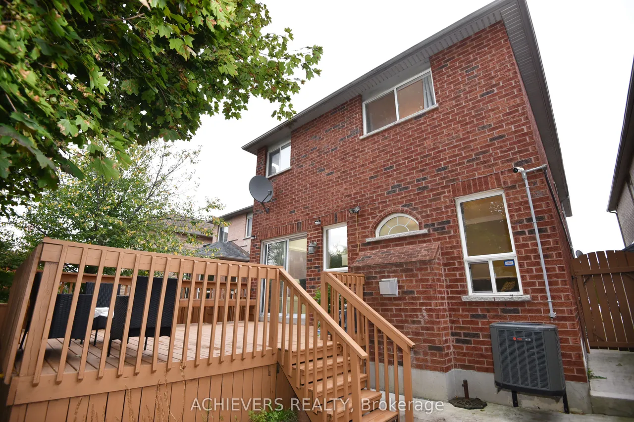 521 Navigator Drive — photo 47