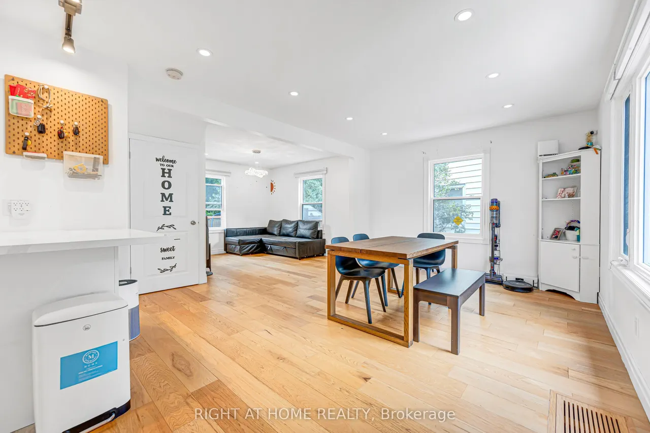 121 Hearst Circle — photo 3