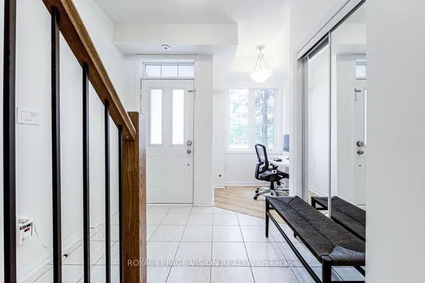 2614 Dashwood Drive — photo 2