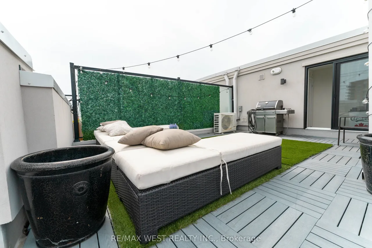 1180 Cawthra Road — photo 43