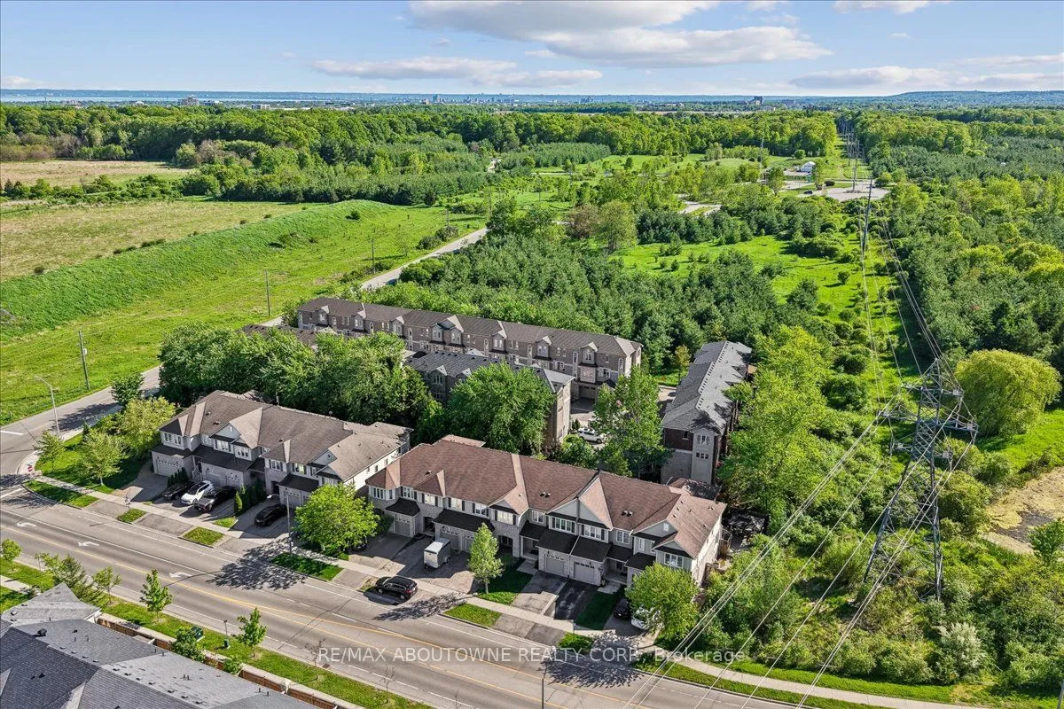 2020 Colonel William Parkway — photo 42