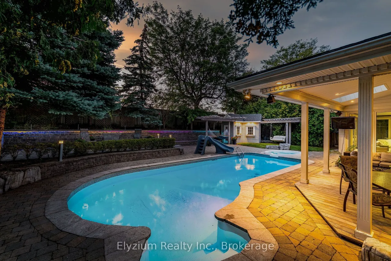 1566 Myron Drive — photo 3