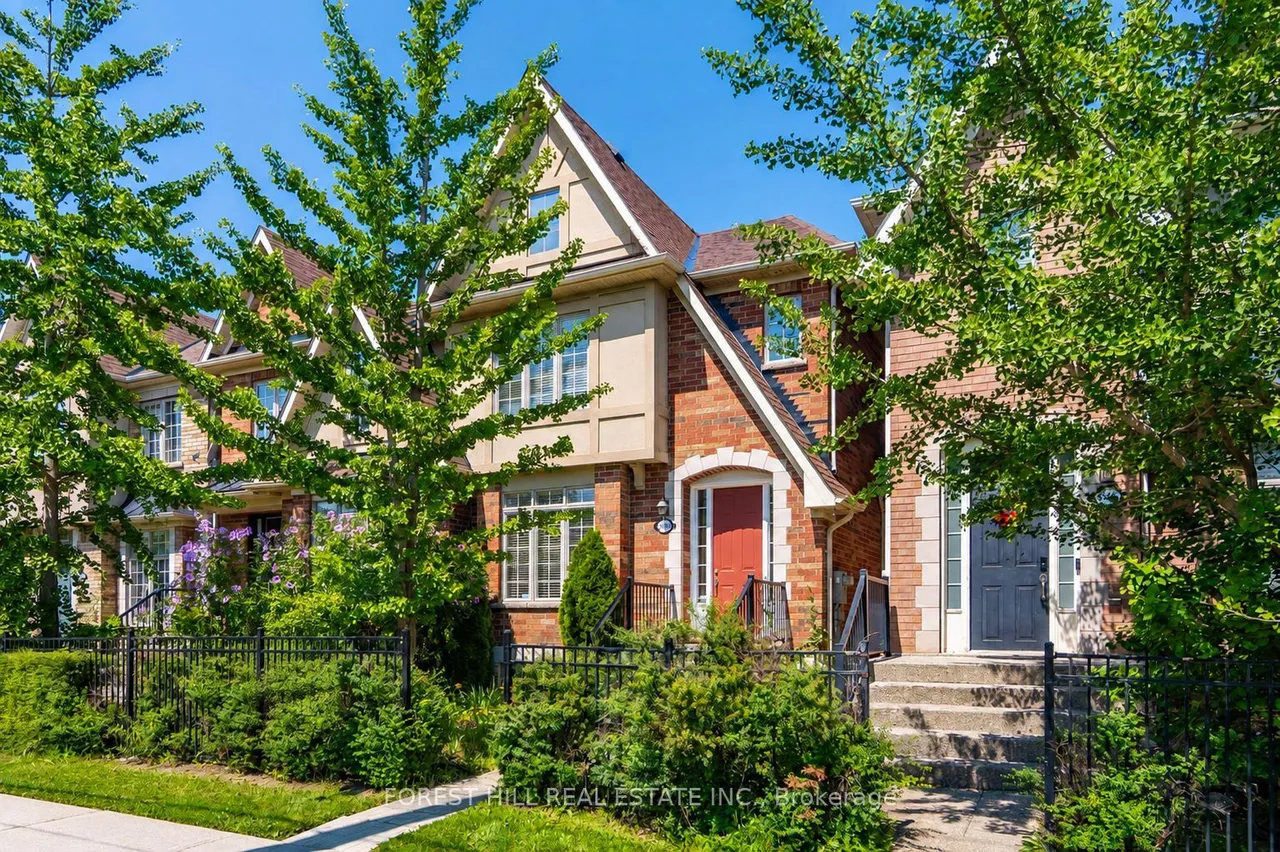 3549 Eglinton Avenue W