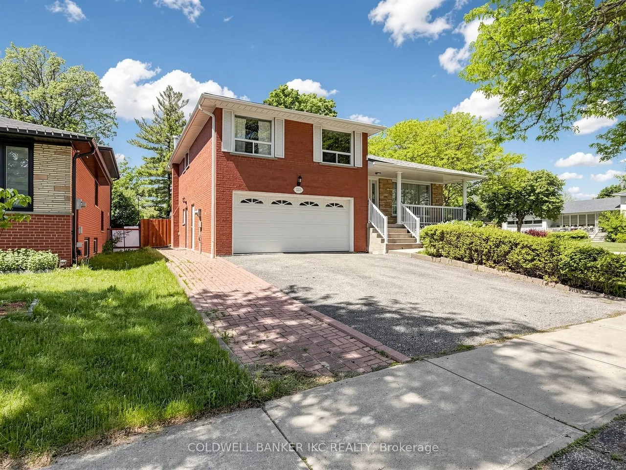 2220 Springfield Court — photo 2