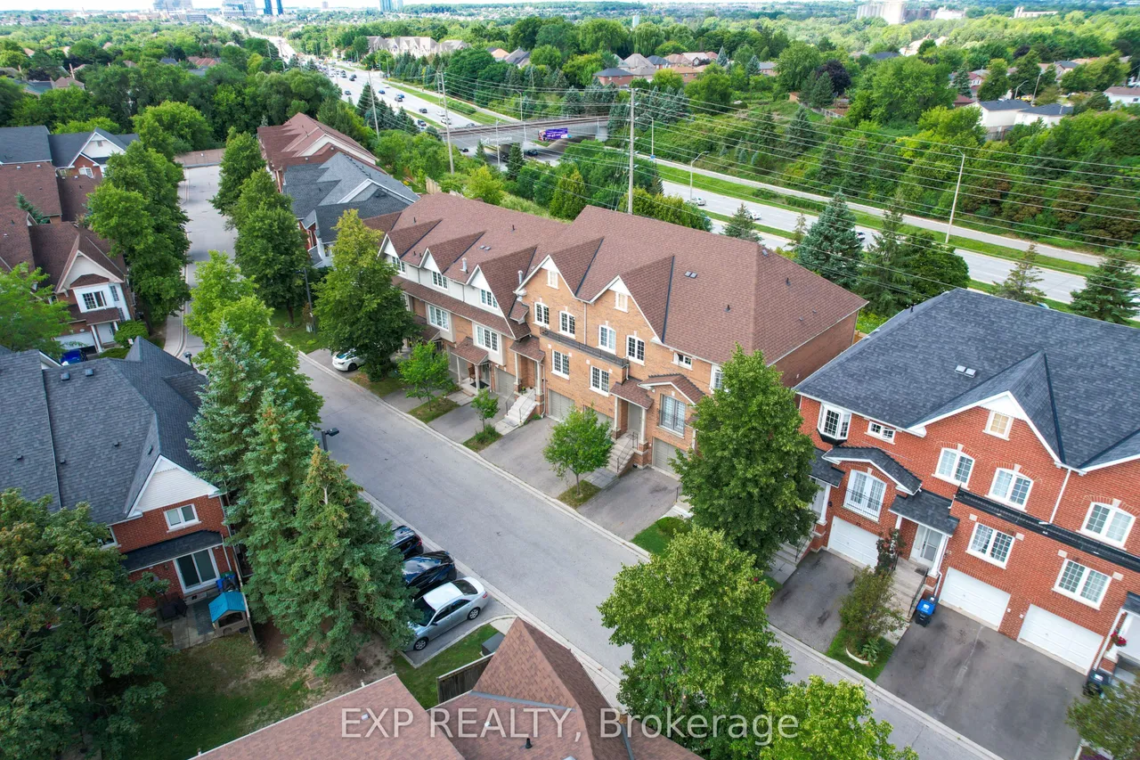 1575 South Parade Court — photo 50