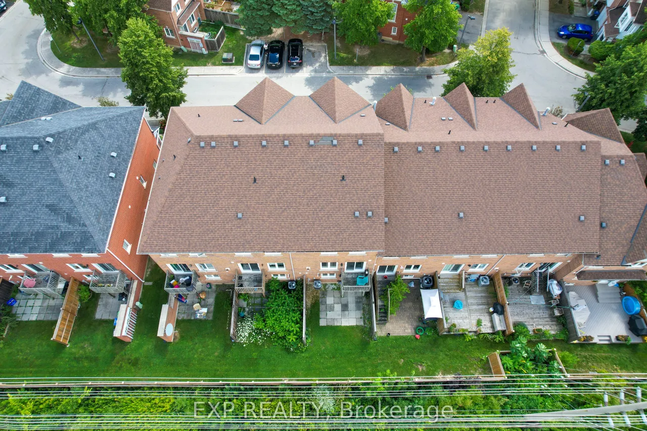 1575 South Parade Court — photo 49