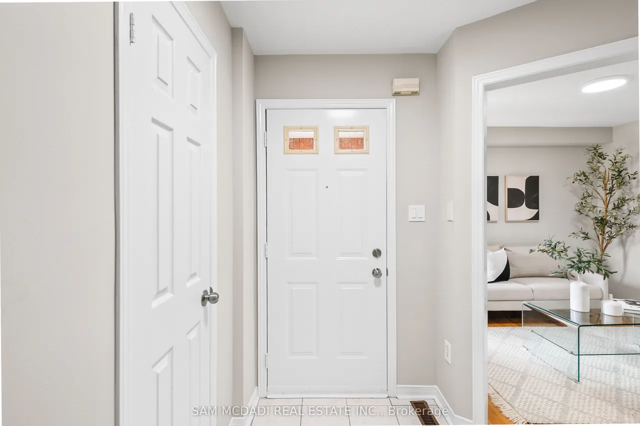 3847 Densbury Drive — photo 3