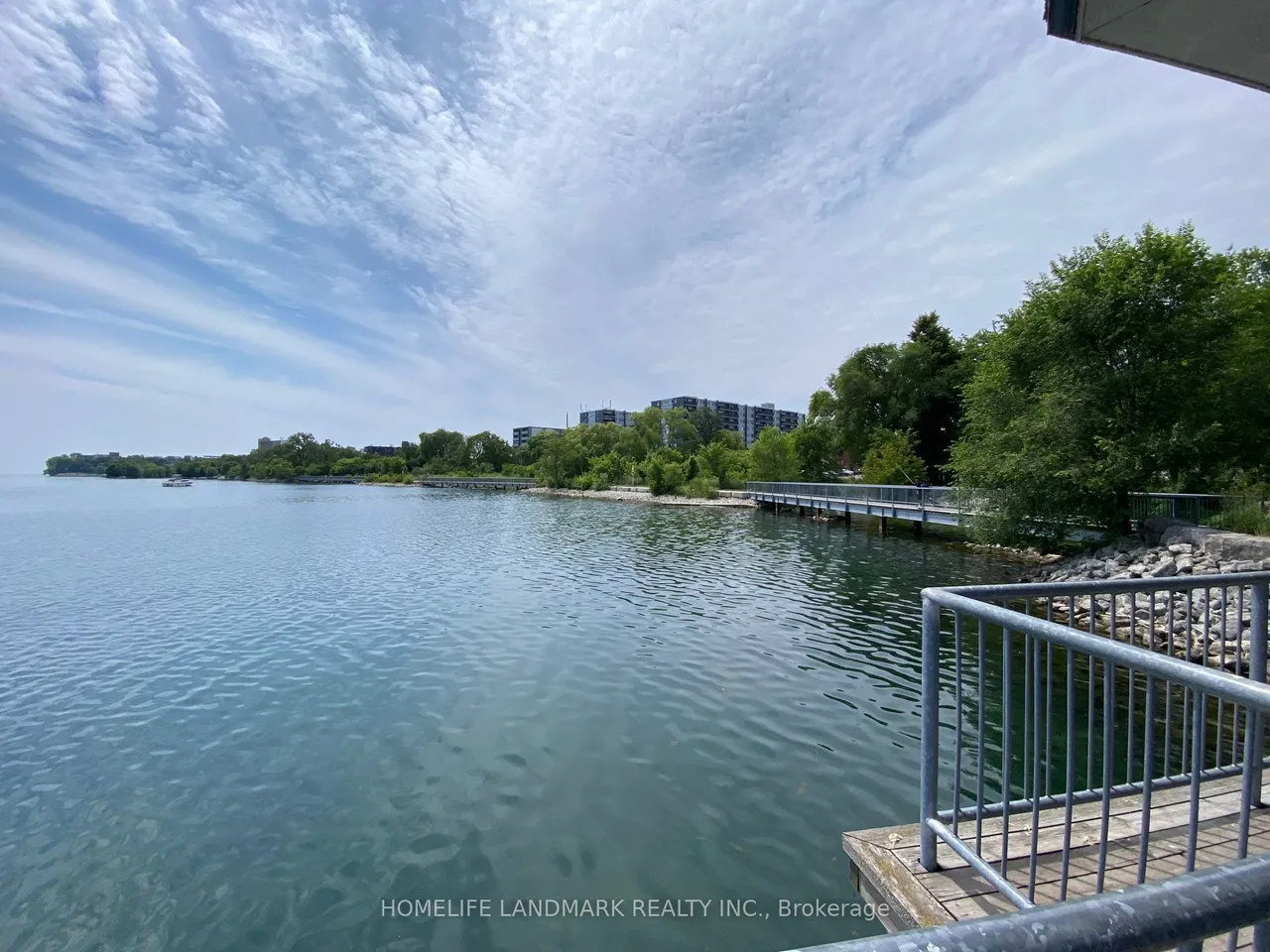 2283 W Lake Shore Boulevard W — photo 31