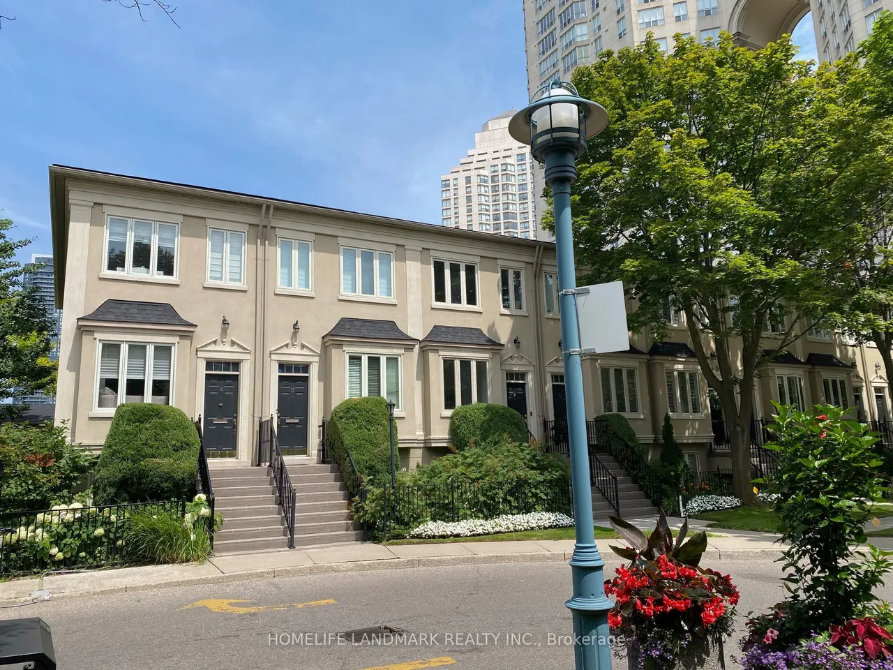 2283 W Lake Shore Boulevard W — photo 3