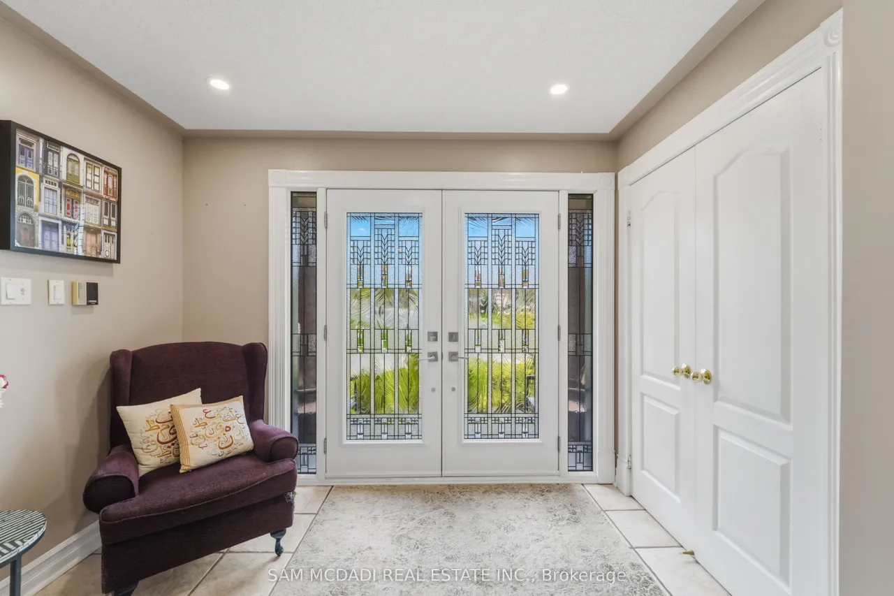 3605 Trelawny Circle — photo 3