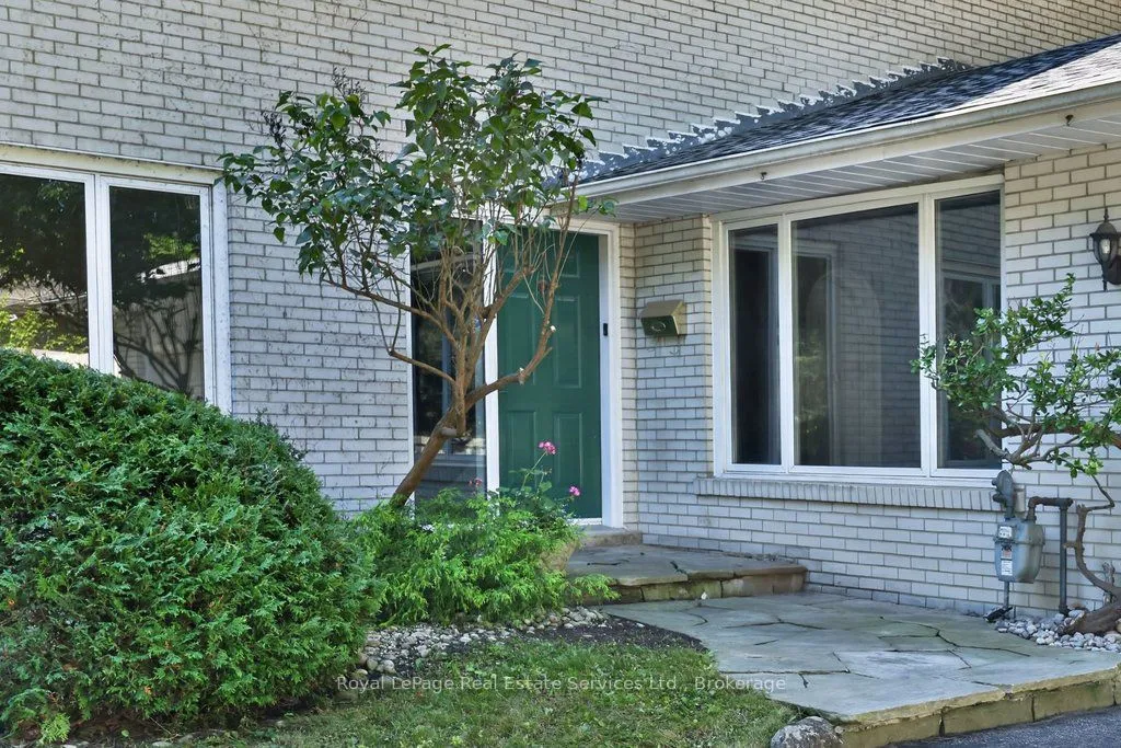 328 Dalewood Drive — photo 3