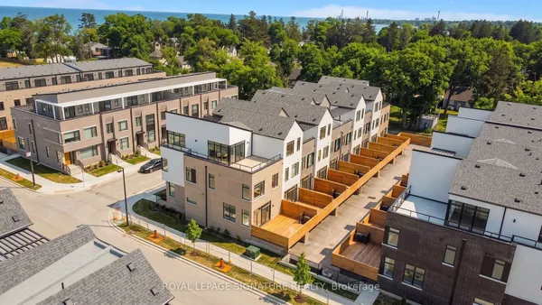 40 Lou Parsons Way S — photo 2
