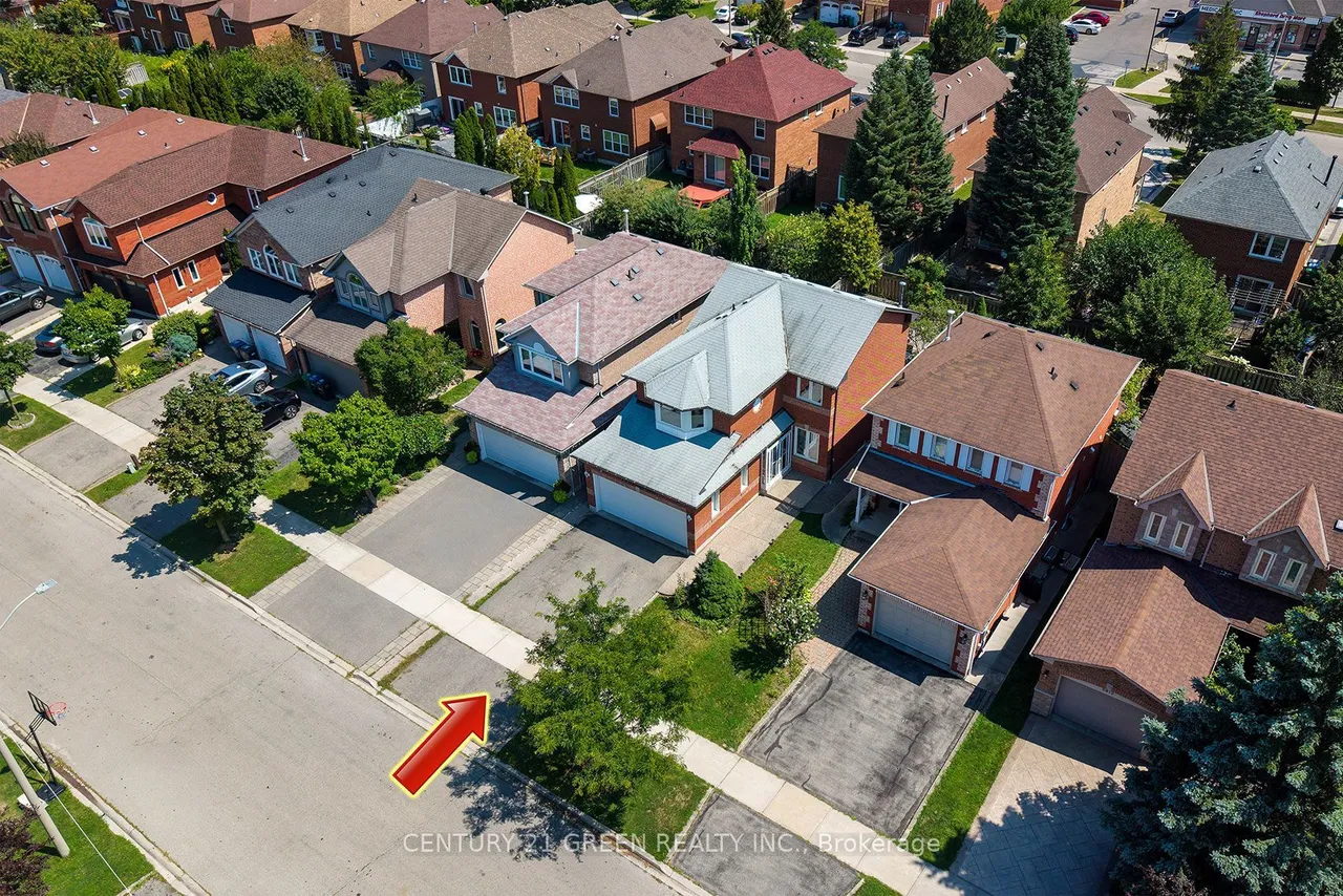 5806 Mersey Street — photo 3