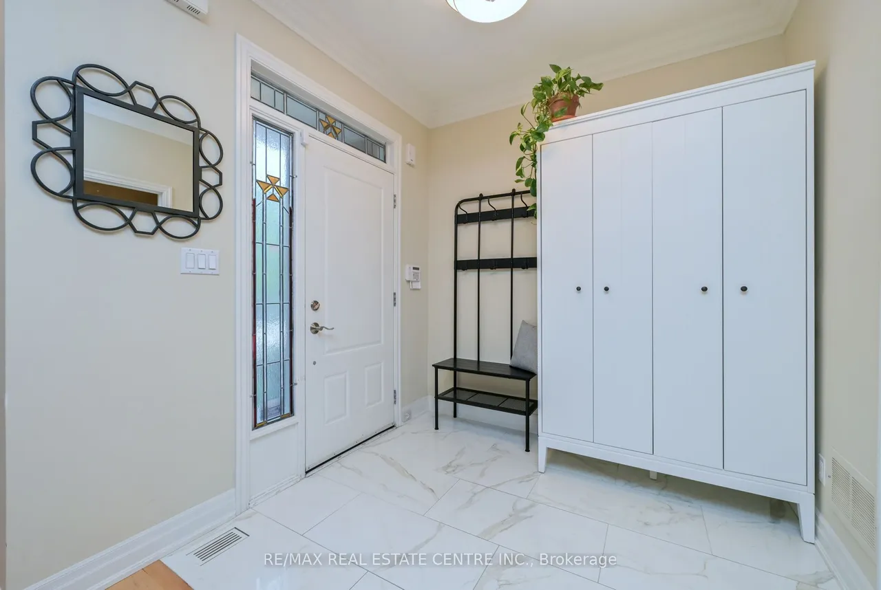 68 Compass Way — photo 3