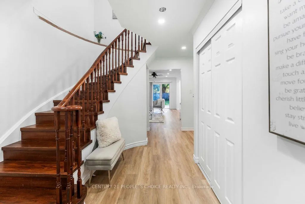 4053 Trapper Crescent — photo 3