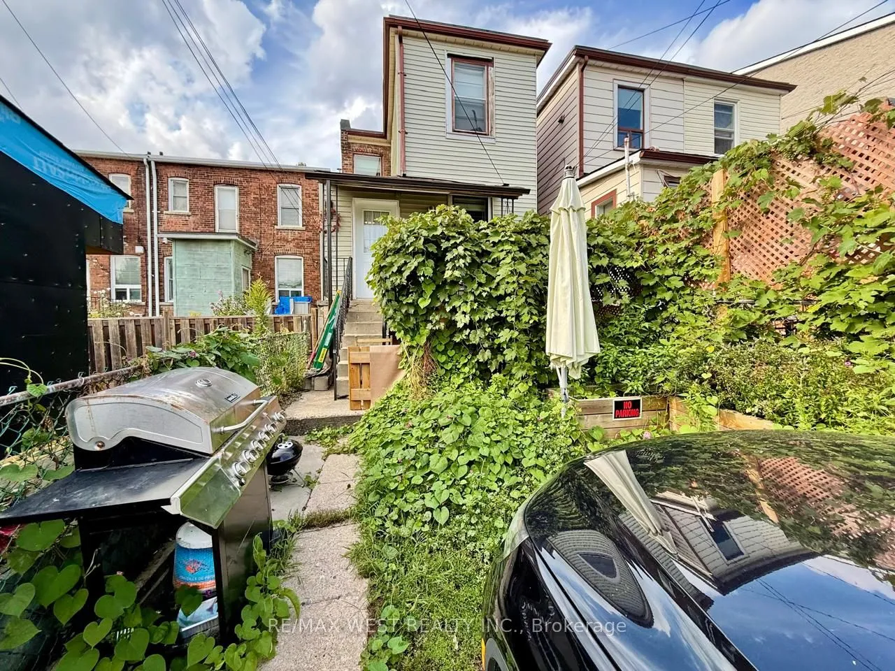 231 Rosemount Avenue — photo 17