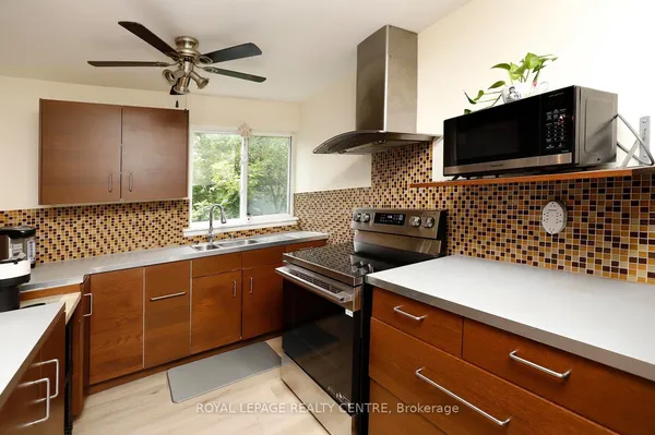 3060 Constitution Boulevard — photo 2