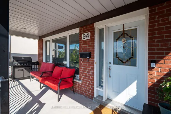 94 Belgravia Avenue — photo 2