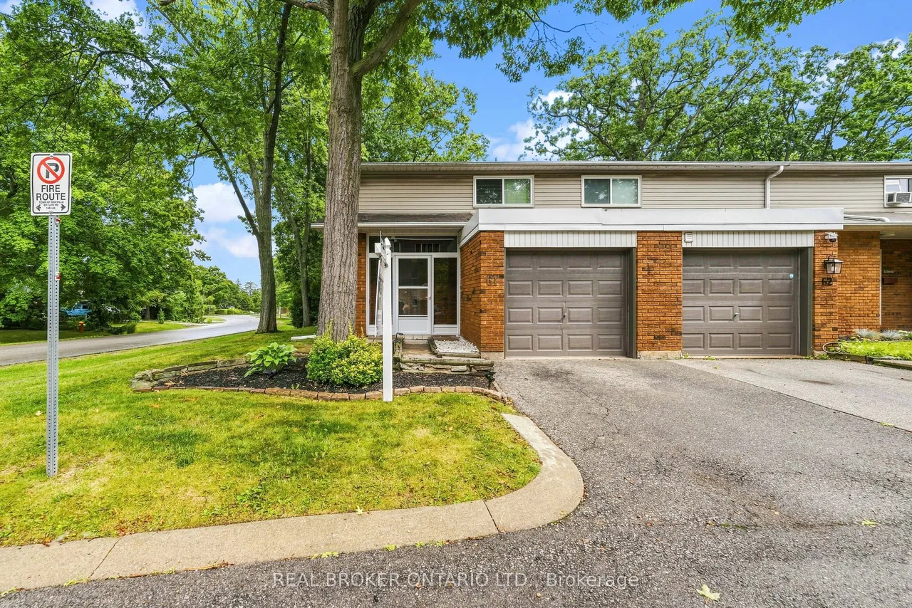1270 Gainsborough Drive