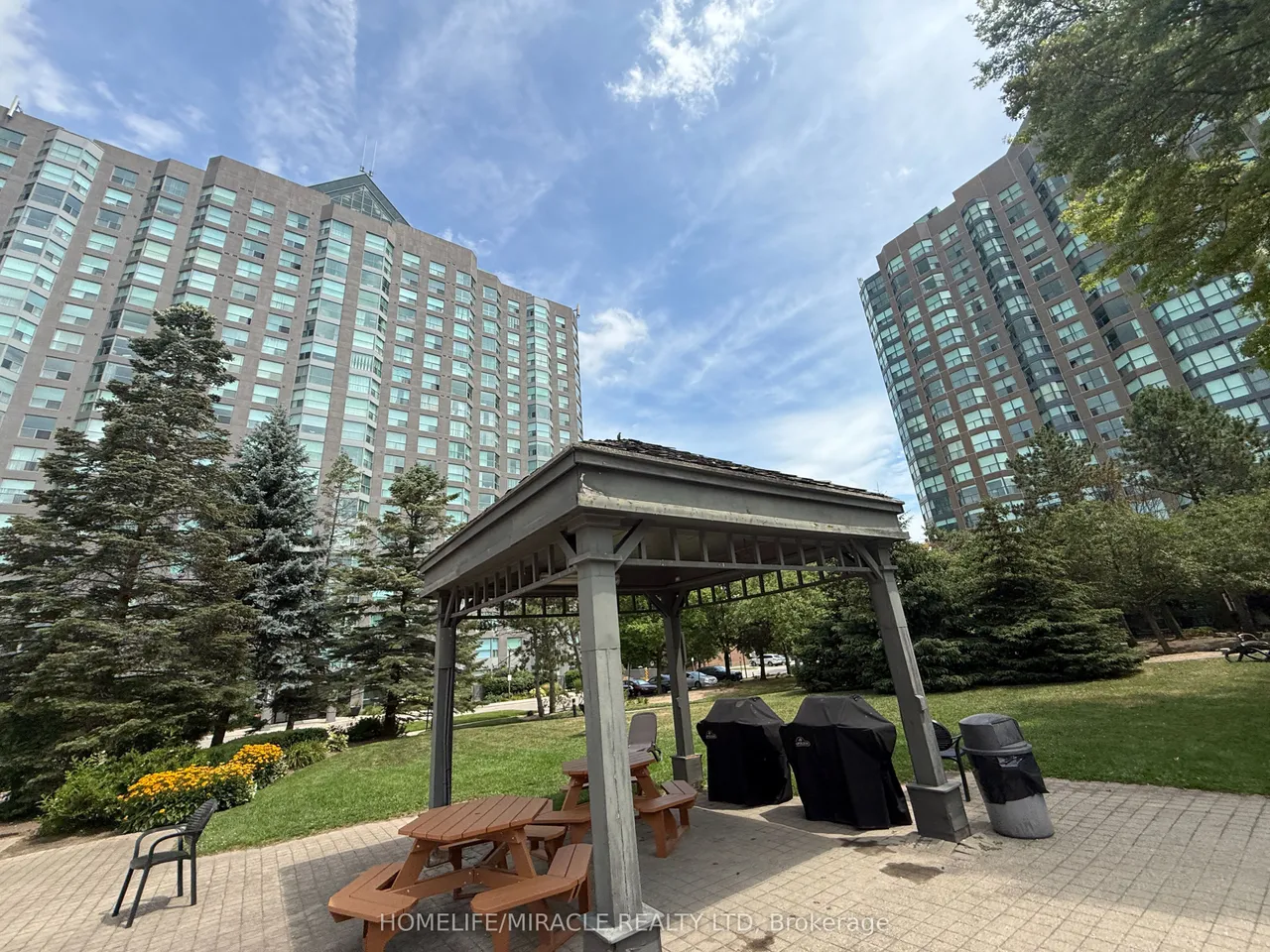 2177 Burnhamthorpe Road
