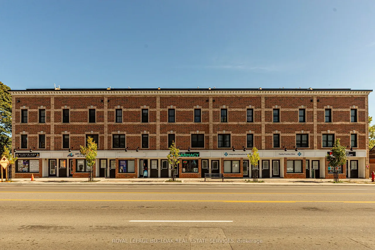 760 Lakeshore Road E — photo 3