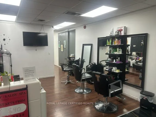 101 Main Street N
