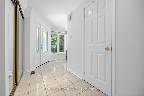 2199 Burnhamthorpe Road W — photo 2